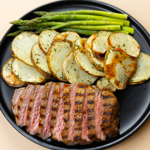 The Steak Out XL